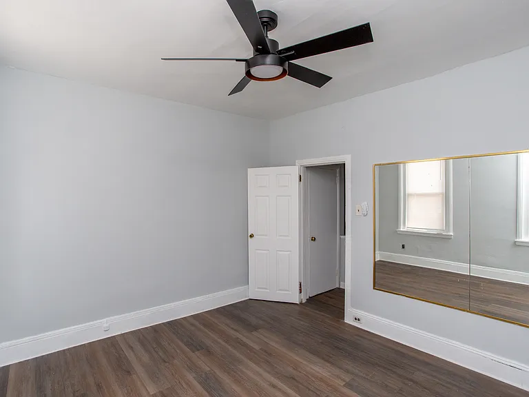 2465 N Garnet St — Photo 25