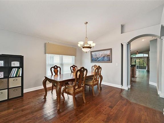4th image of 1318 Willow Branch Dr