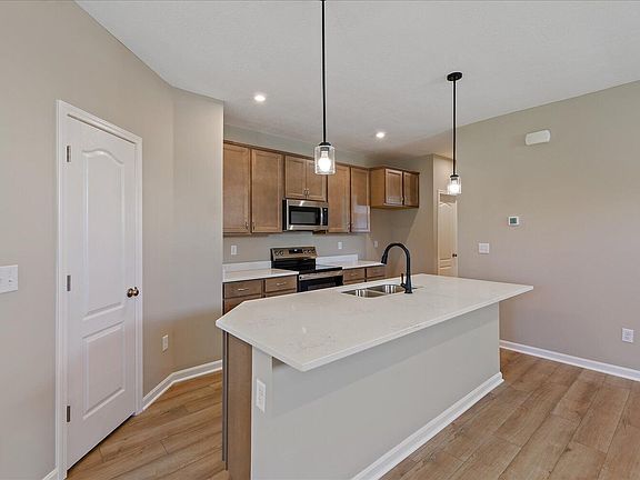4th image of 1312 Parkside Dr #146-A