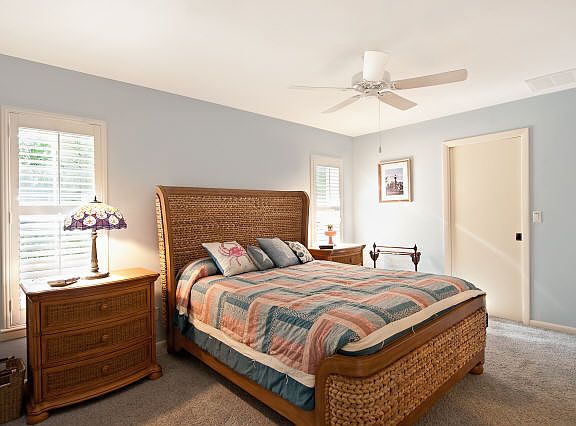 5th image of 214 Palm Lake Dr