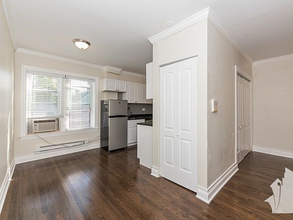 4th image of 3815 N Greenview Ave #G3e