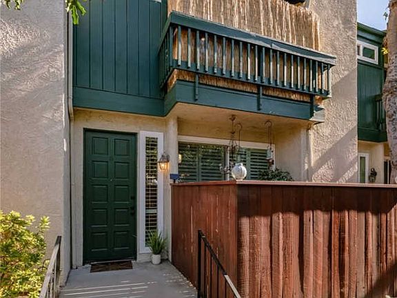 2nd image of 11645 Acama St Unit 5