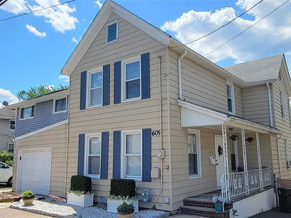 609 Chase Ave, Lyndhurst, NJ 07071