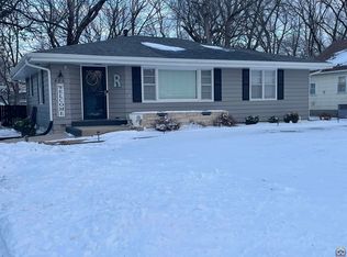 826 Peyton St, Emporia, KS 66801