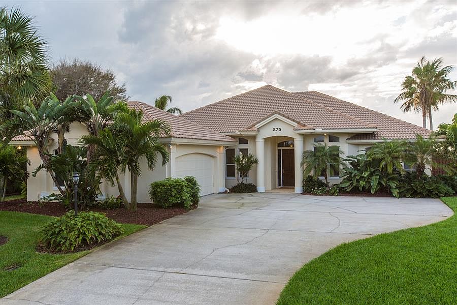 1st image of 275 Sea Crest Dr