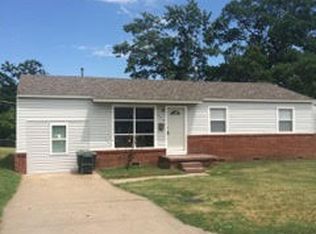 903 N Birch Ave, Sand Springs, OK 74063