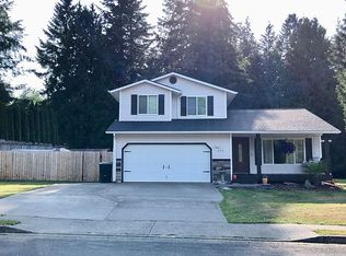 171 Home Town Dr, Kelso, WA 98626