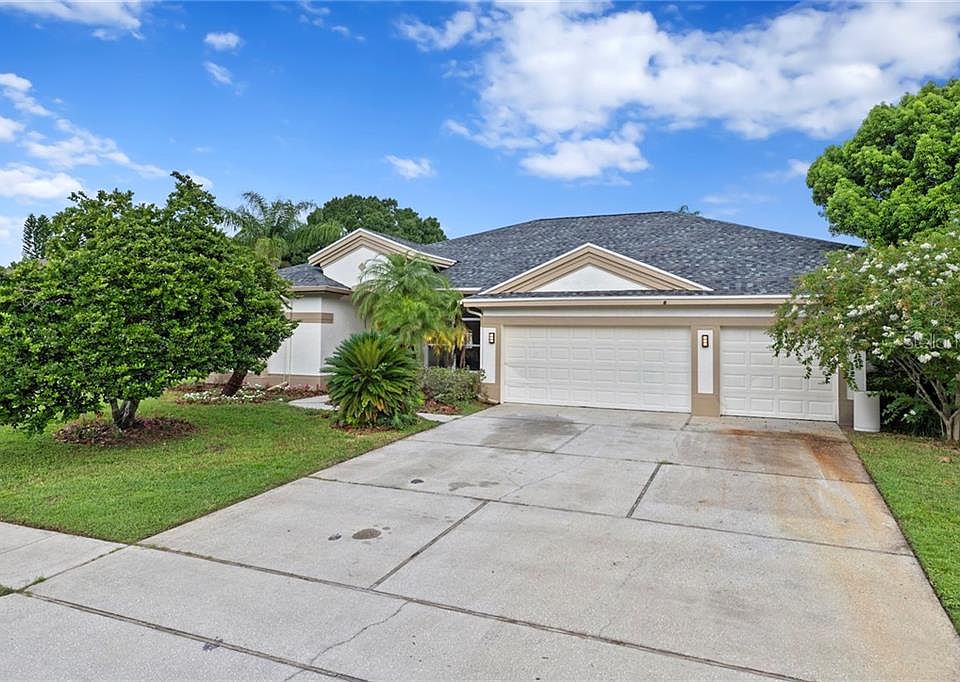 1st image of 16128 Carden Dr