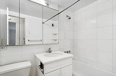 Rented by Elegran