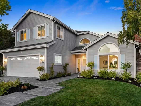 704 Anacapa Ln, Foster City, CA 94404