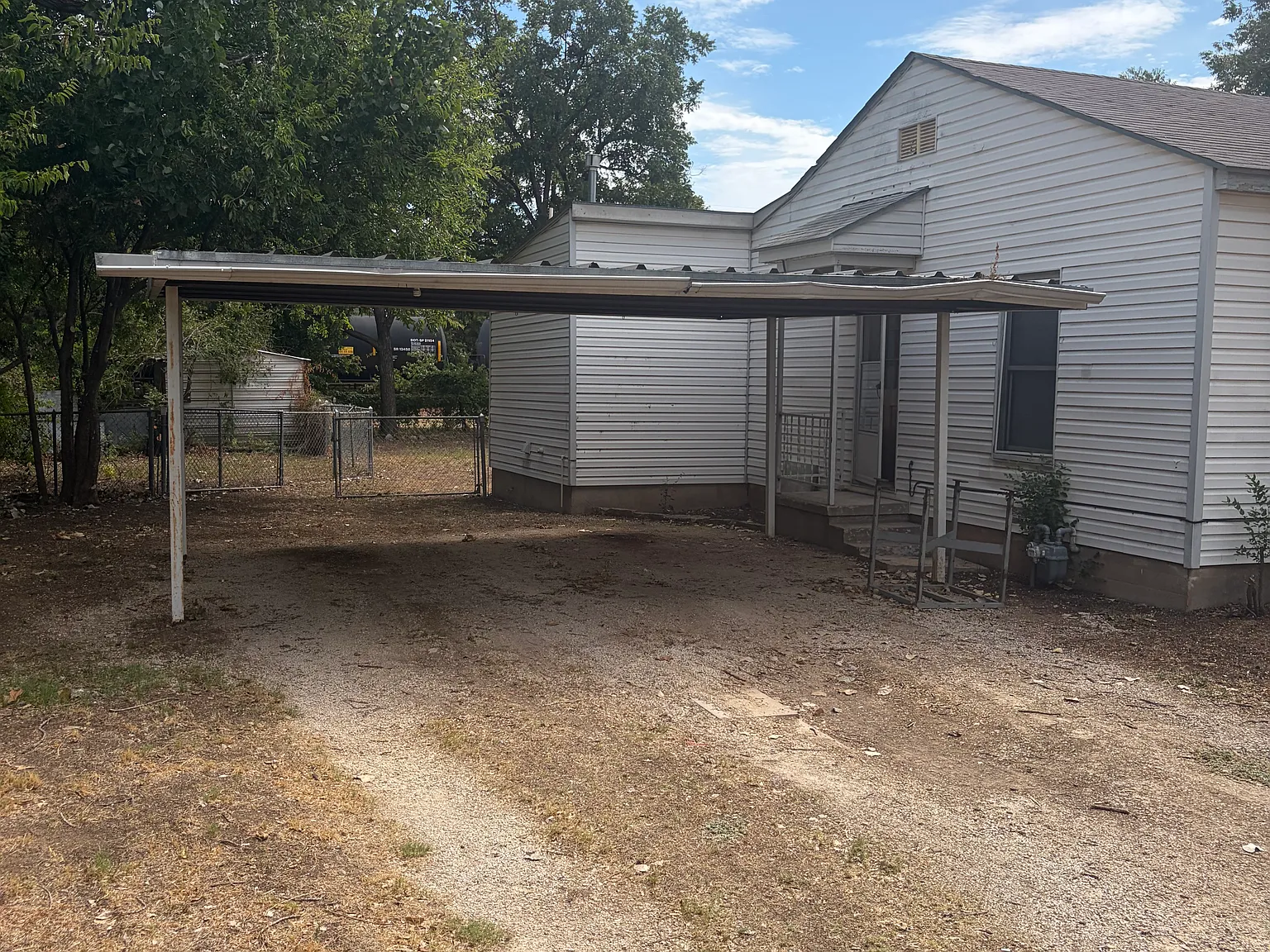 2 bed, 980 sqft, $1,495 — Photo 2