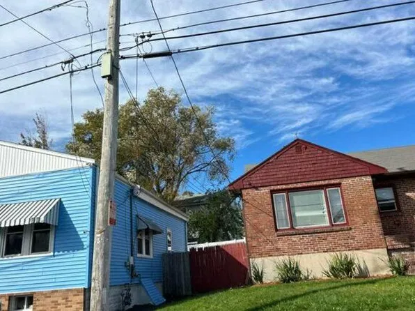 51 Shurtleff St, Revere, MA 02151