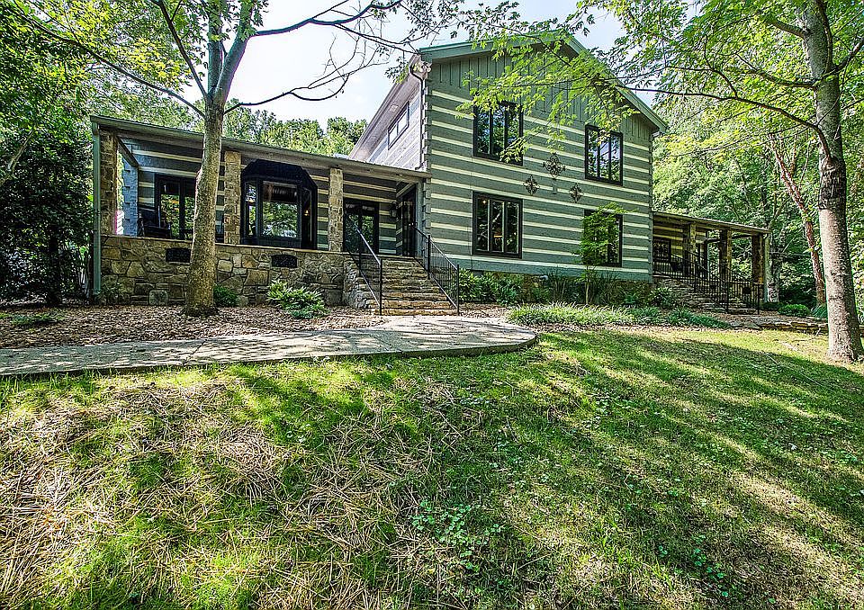 1st image of 6503 Arrowhead Springs Ct