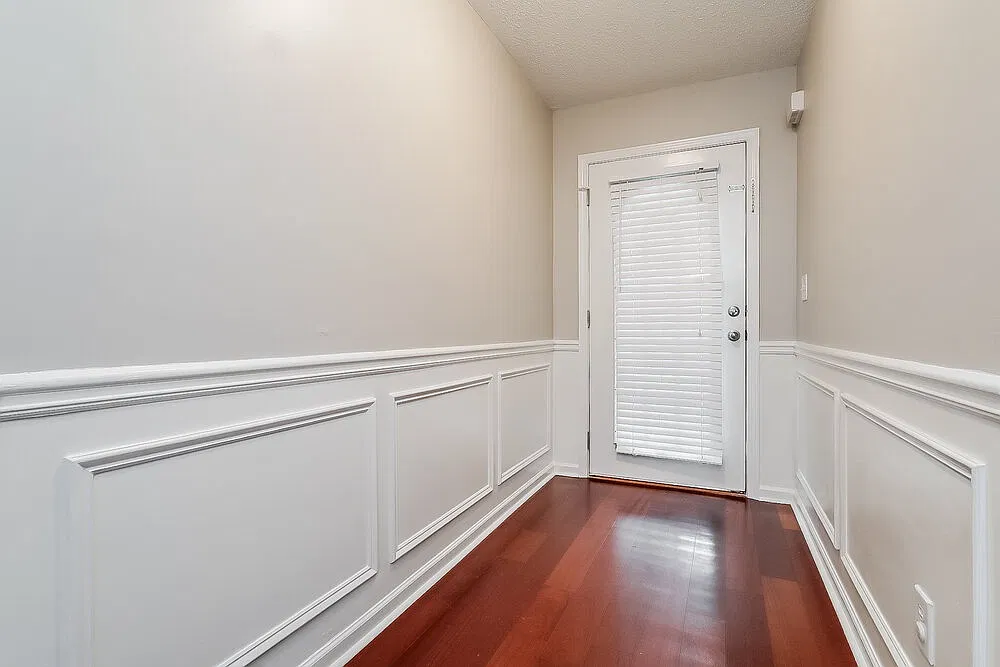 3 bed, 2.5 bath, 1570 sqft, $2,730 — Photo 4