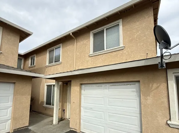 202, 212, 222 West J St., 202-212-222 W J St #3, Los Banos, CA 93635