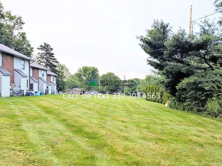 Autumn Chase Townhomes — Photo 4