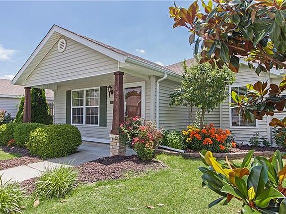 3rd image of 4377 W Pecan St