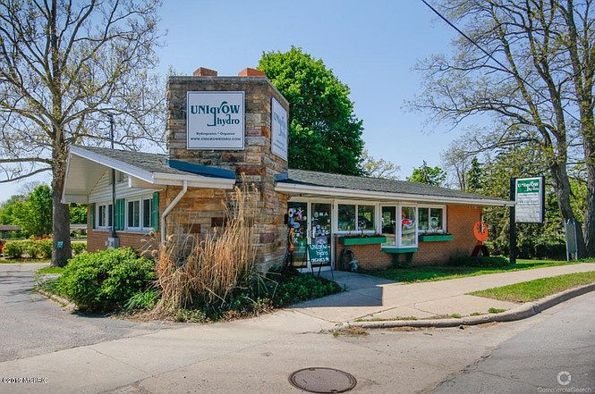 M-60 Frontage highly visible