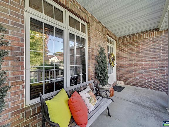 4th image of 5524 Barrington Park Dr
