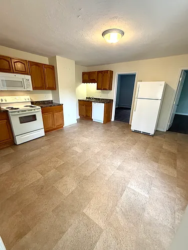 16 Thomas St #1 Photo 1