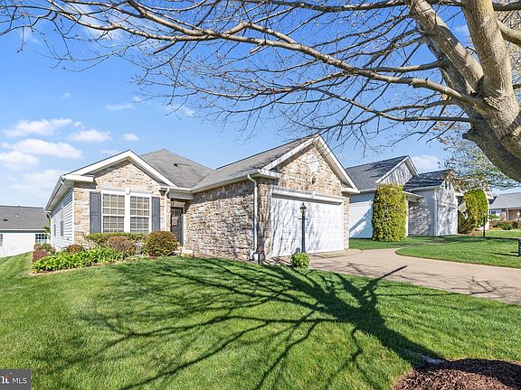 2nd image of 17322 Four Seasons Dr