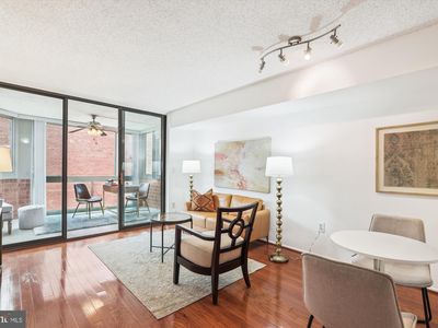 1001 N Vermont St APT 812, Arlington, VA, 22201