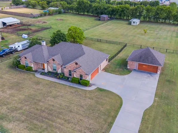 9213 Chisum Rd, Justin, TX 76247