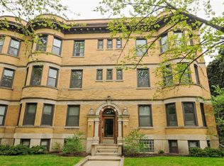 3506 N Greenview Ave #2, Chicago, IL 60657