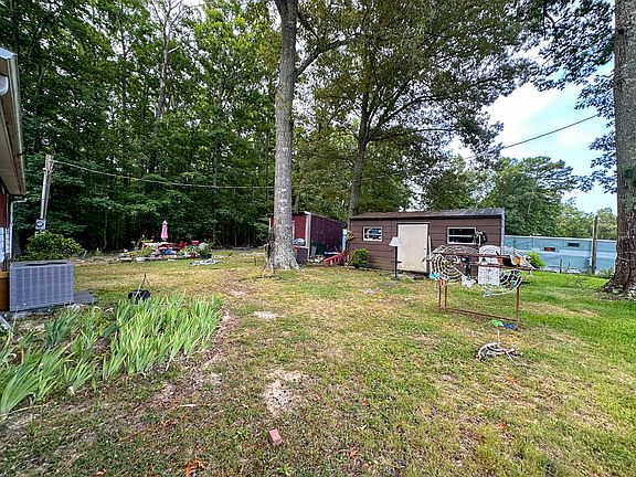 3rd image of 2120 Cox Rd