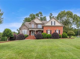 554 Medinah Dr, Winston Salem, NC 27107
