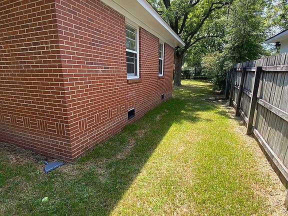 2nd image of 2914 Ramsey Rd