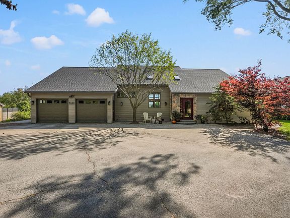 2nd image of 5163 River Rd