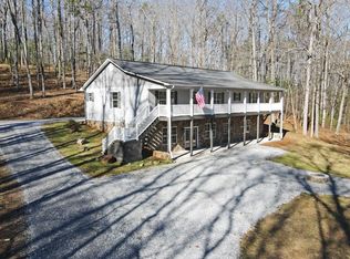 320 Buford Dr, Young Harris, GA 30582