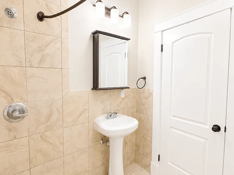 4329 Tracy Ave — Photo 9