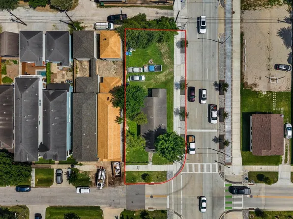 801 W 22nd St, Houston, TX 77008