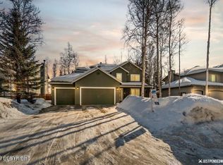 16715 Yellowstone Cir, Eagle River, AK 99577