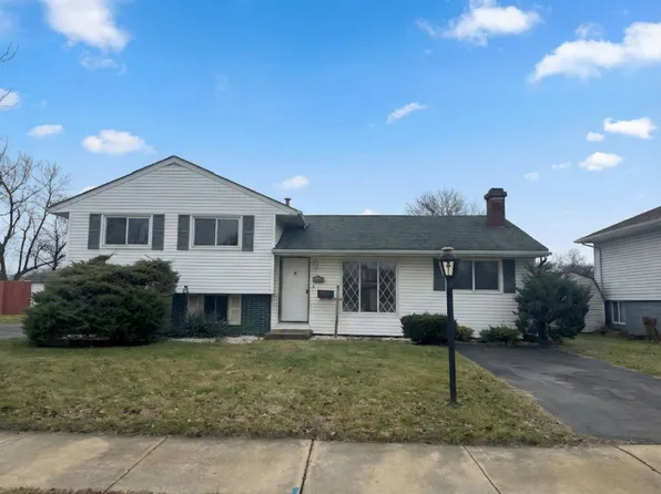 202 E Rose St, Glenwood, IL 60425