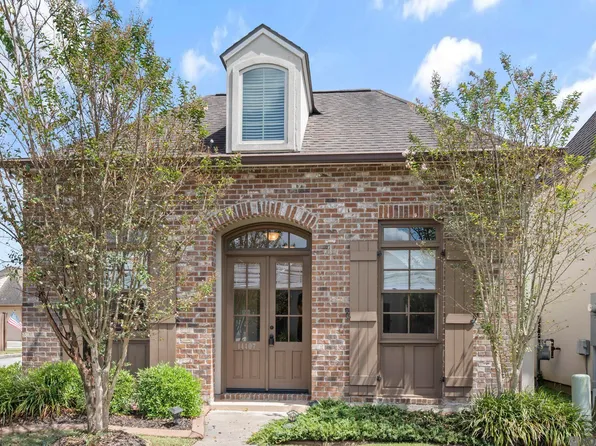 14407 Villa Carre Dr, Baton Rouge, LA 70810