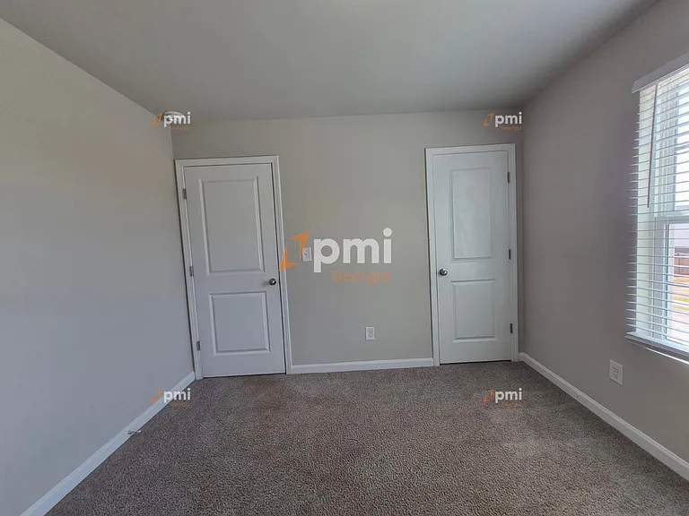 255 Hawthorn Trl — Photo 8