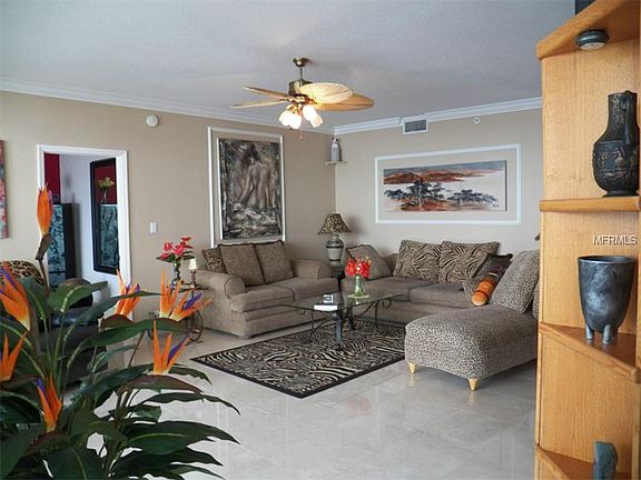 5th image of 200 Harbor Walk Dr #3