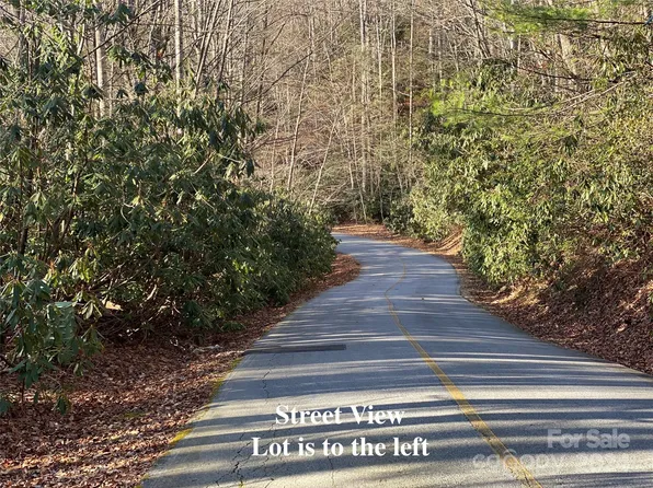 79 Hickory Dr, Cashiers, NC 28774
