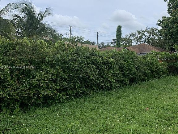 2nd image of 1818 NW 49th St