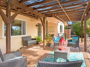 1087 Beverly Dr, Vista, CA 92084