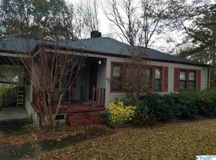 1905 Noccalula Rd, Gadsden, AL 35904