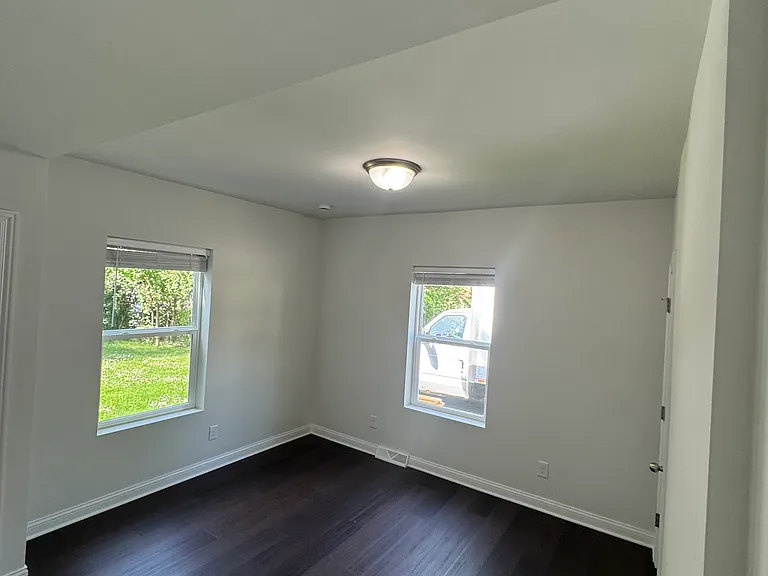 557 West St — Photo 15