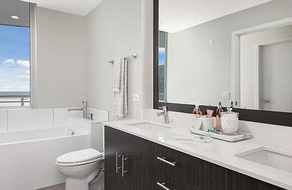 3rd image of 449 N Columbus Dr #3202
