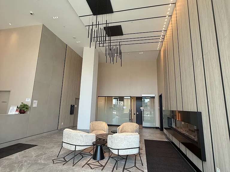 260 Malta Ave N #2011 — Photo 2