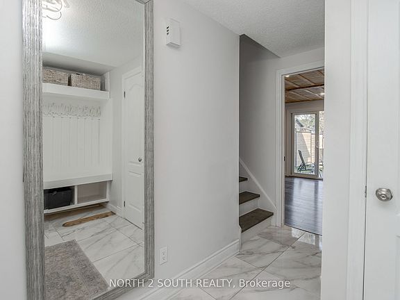 5th image of 87 Scott Cres