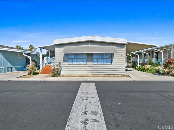 1500 Warren St Space 17, Santa Ana, CA 92705