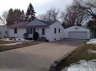 136 Pilot Ave, Minneapolis, MN 55421